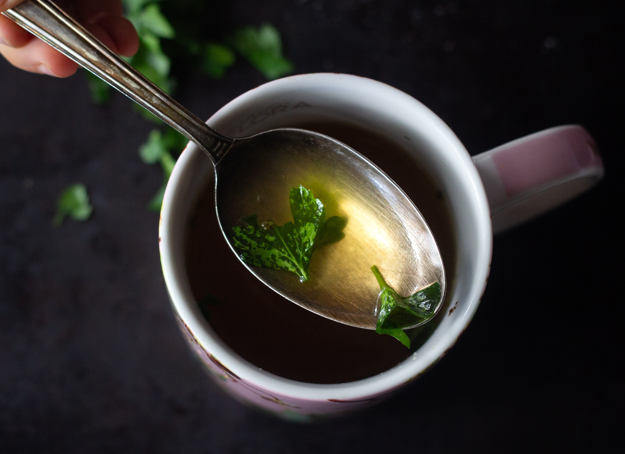 A mineral rich broth, that is both nourishing and hydrating.. – Kitchen of Jules